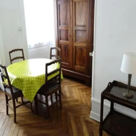 Appartement 2 For 4 People Aix-les-Bains